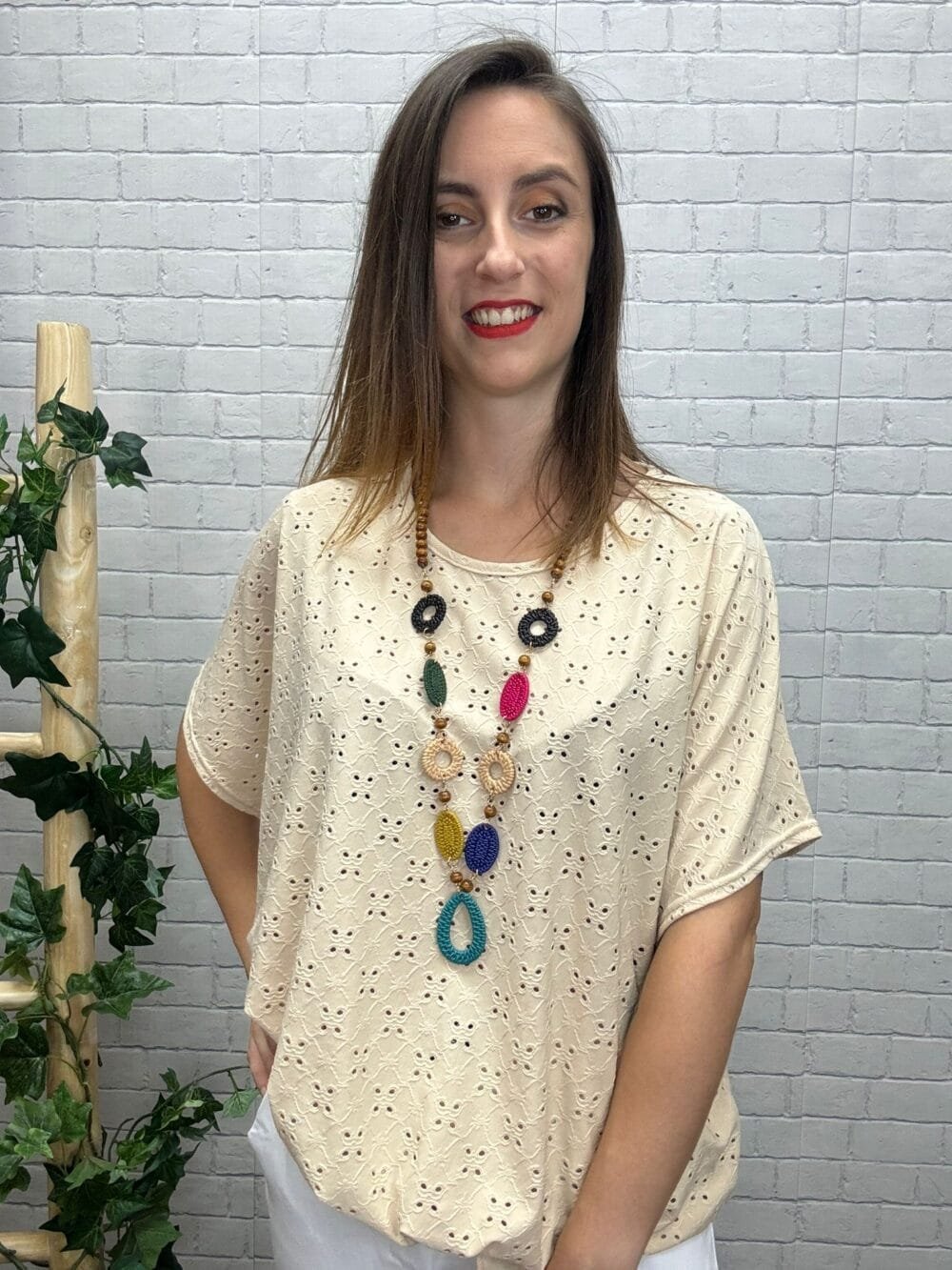 Blusa Bora T-36/50 Dibujo Troquelado - Imagen 6