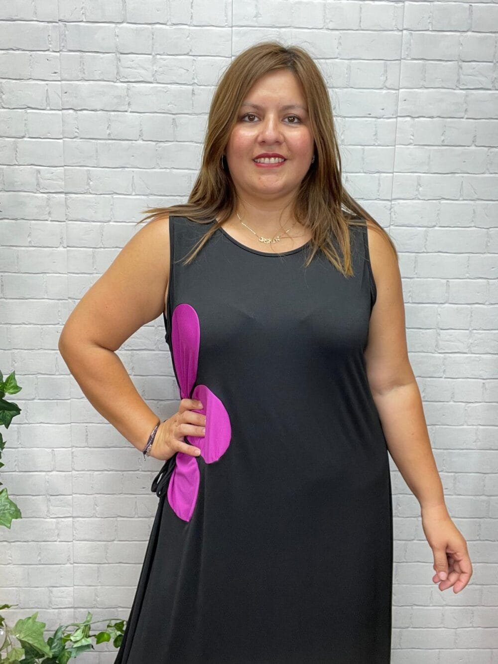 Vestido Ruby T-46/54 Con Flor - Imagen 4