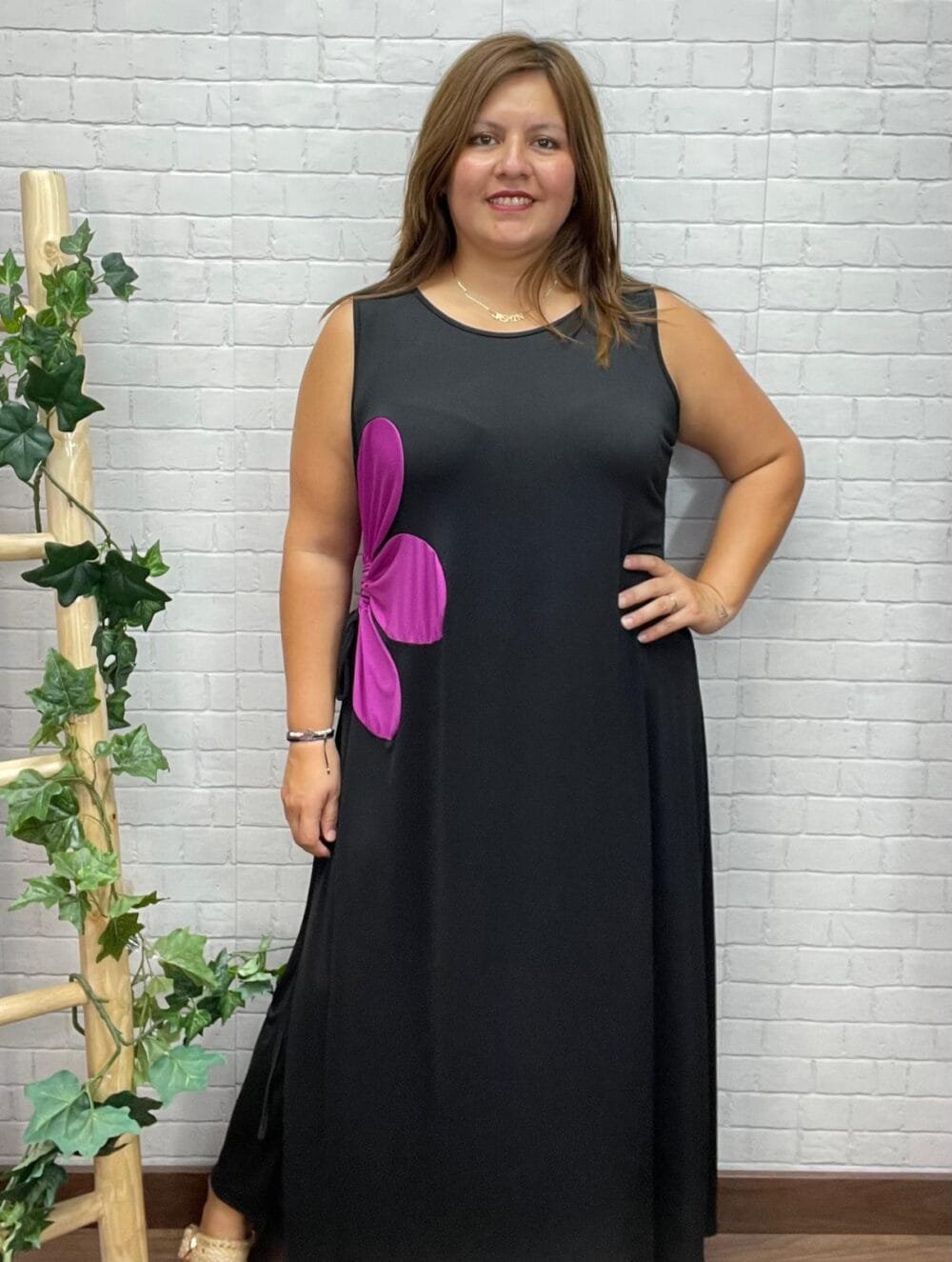 Vestido Ruby T-46/54 Con Flor - Imagen 3