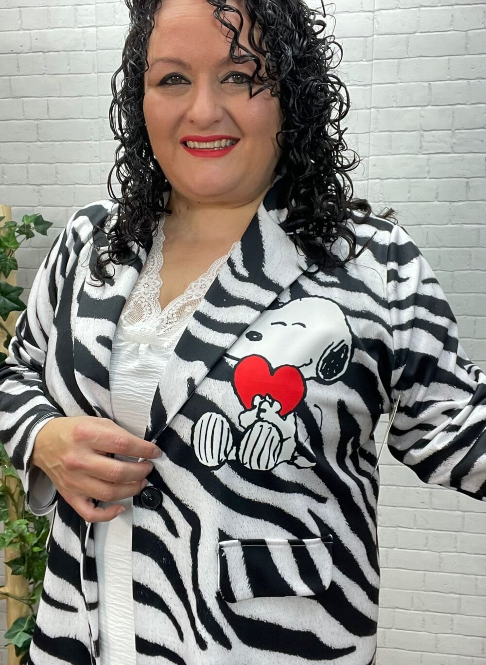 Blazer Snoopi Zebra T-44/52 Con Dibujo - Imagen 2