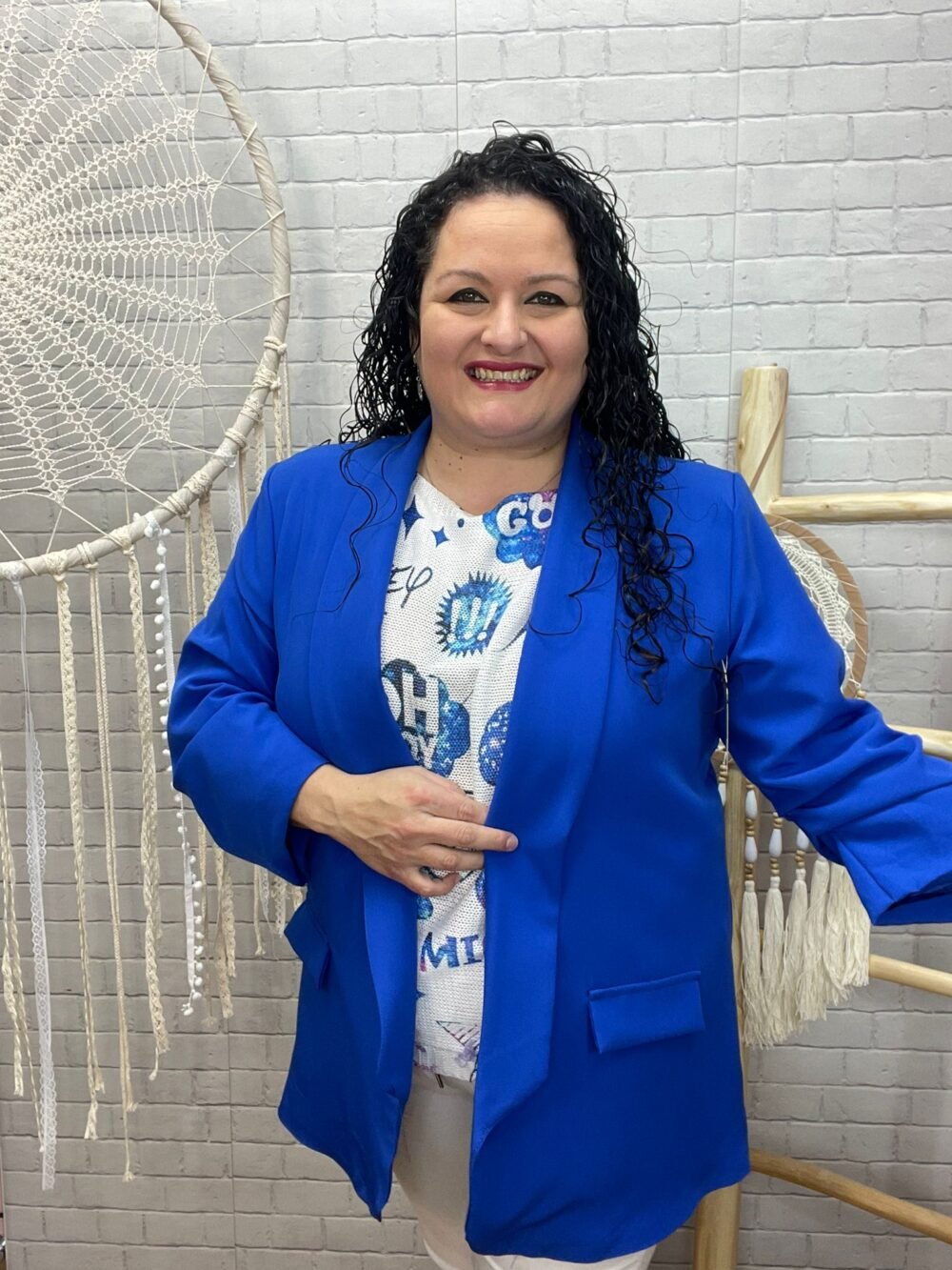 Americana Curvy Bea t-46/52 manga drapeada, forro y hombrera - Imagen 3
