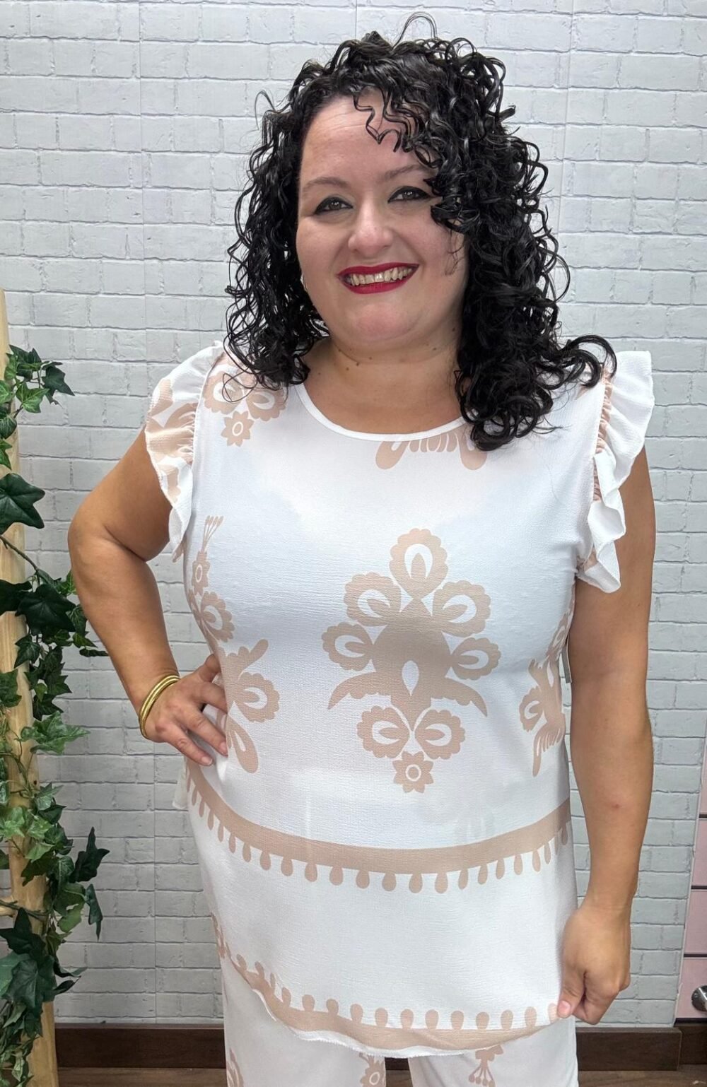Conjunto Judith T-46/52 Estampado - Imagen 10