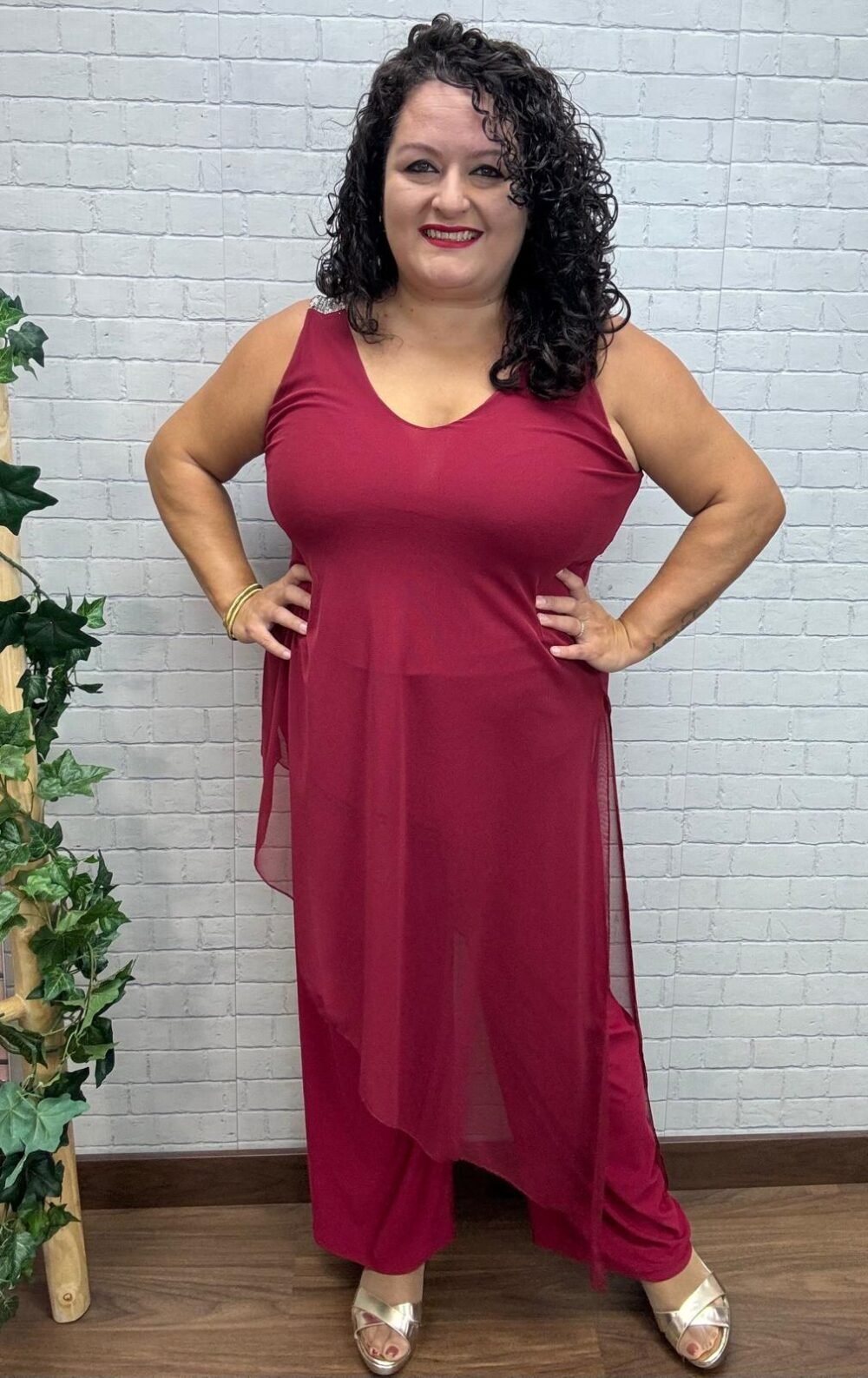 Mono tul granate Trendy T-M/3XL Asimétrico