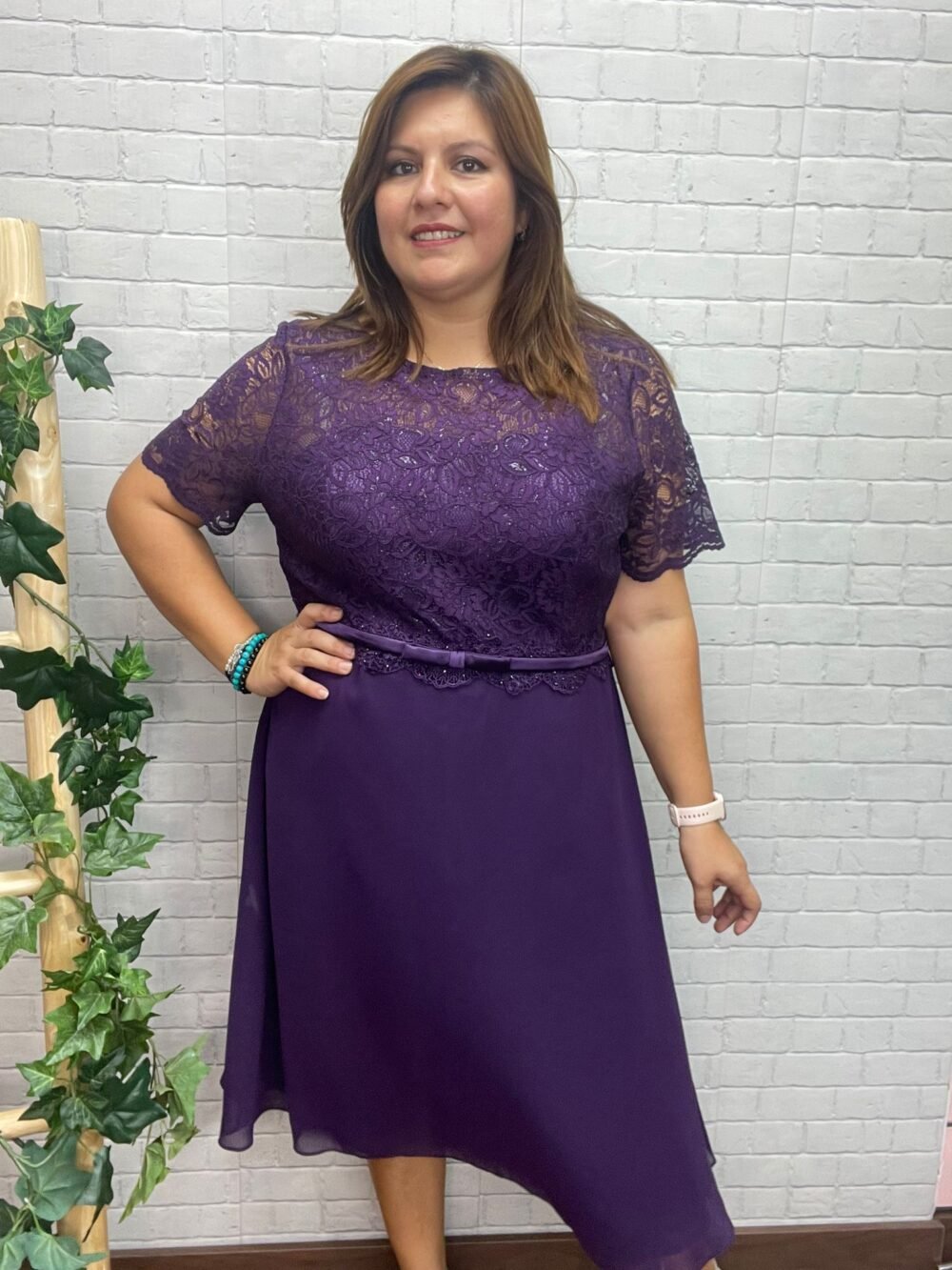 Vestido Ela Morado T-50/54 Con Encaje