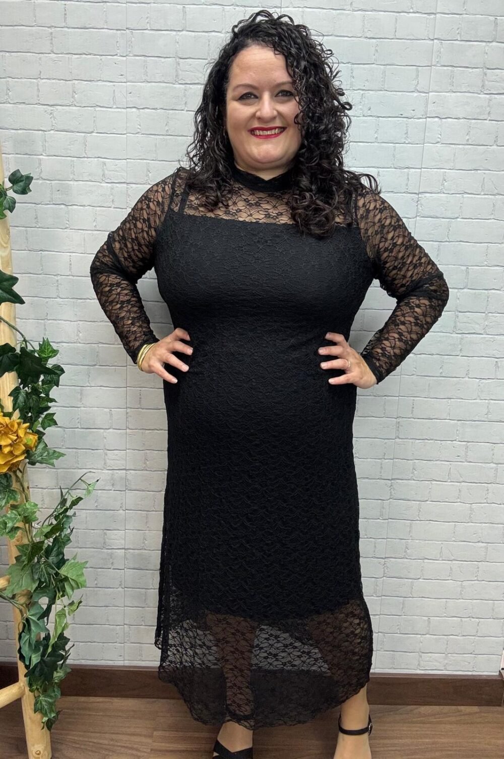 Vestido Tamara T-46/52 De Encaje
