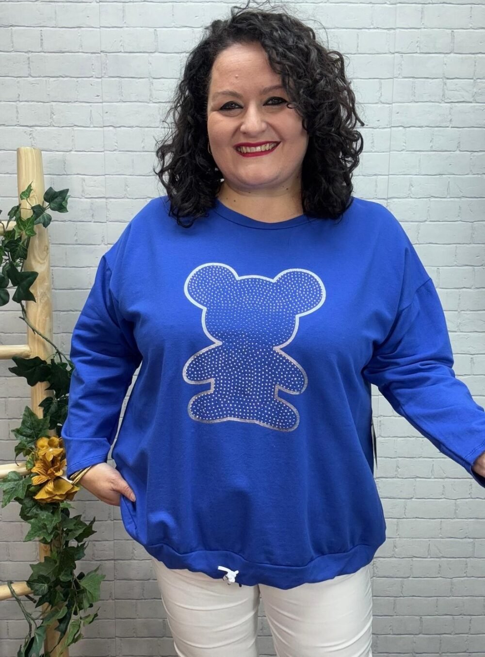 Sudadera Omayra T-44/52 Con Strass
