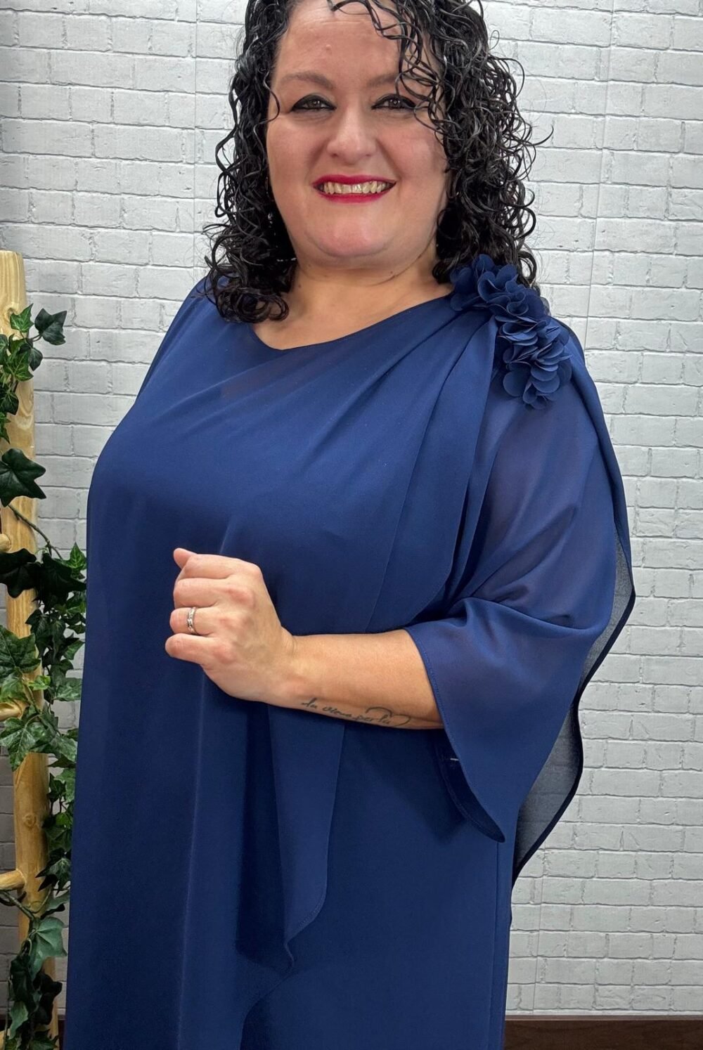 Vestido Elois marinoT-46/56 Capeado