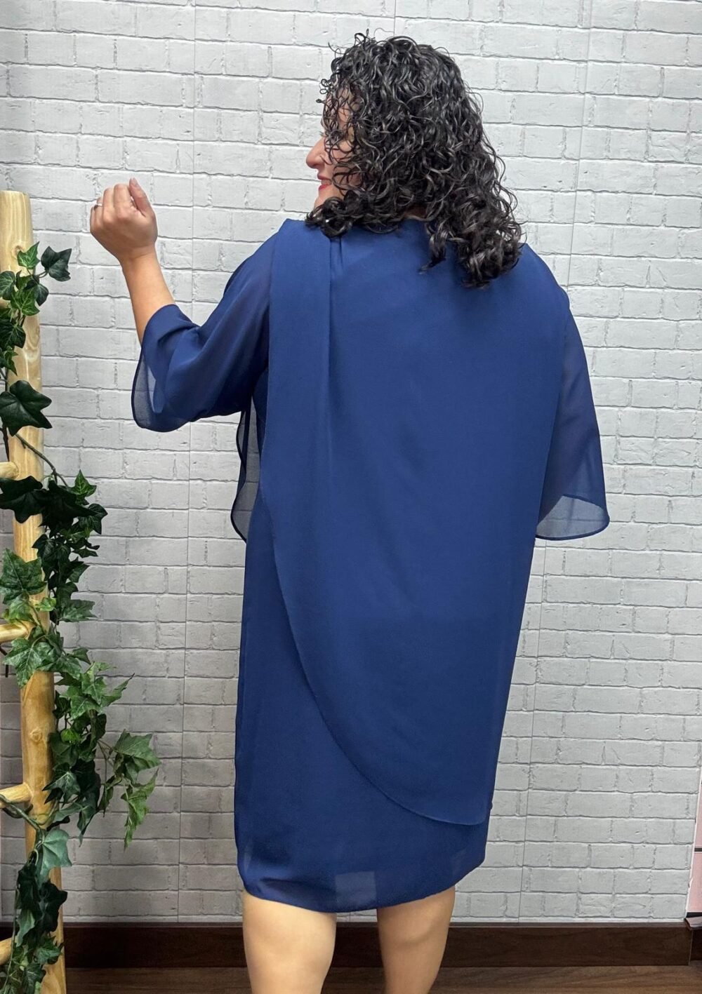 Vestido Elois marinoT-46/56 Capeado
