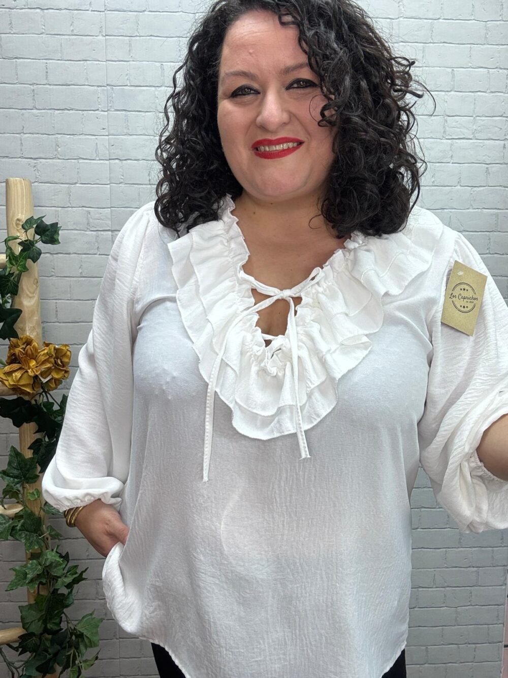 Blusa Lara T-46/52 Con Volantes