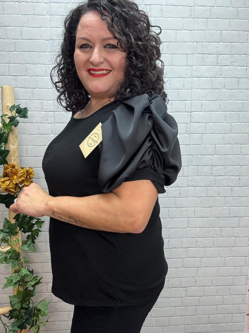 Blusa Lucia T-46/52 Manga Abullonada