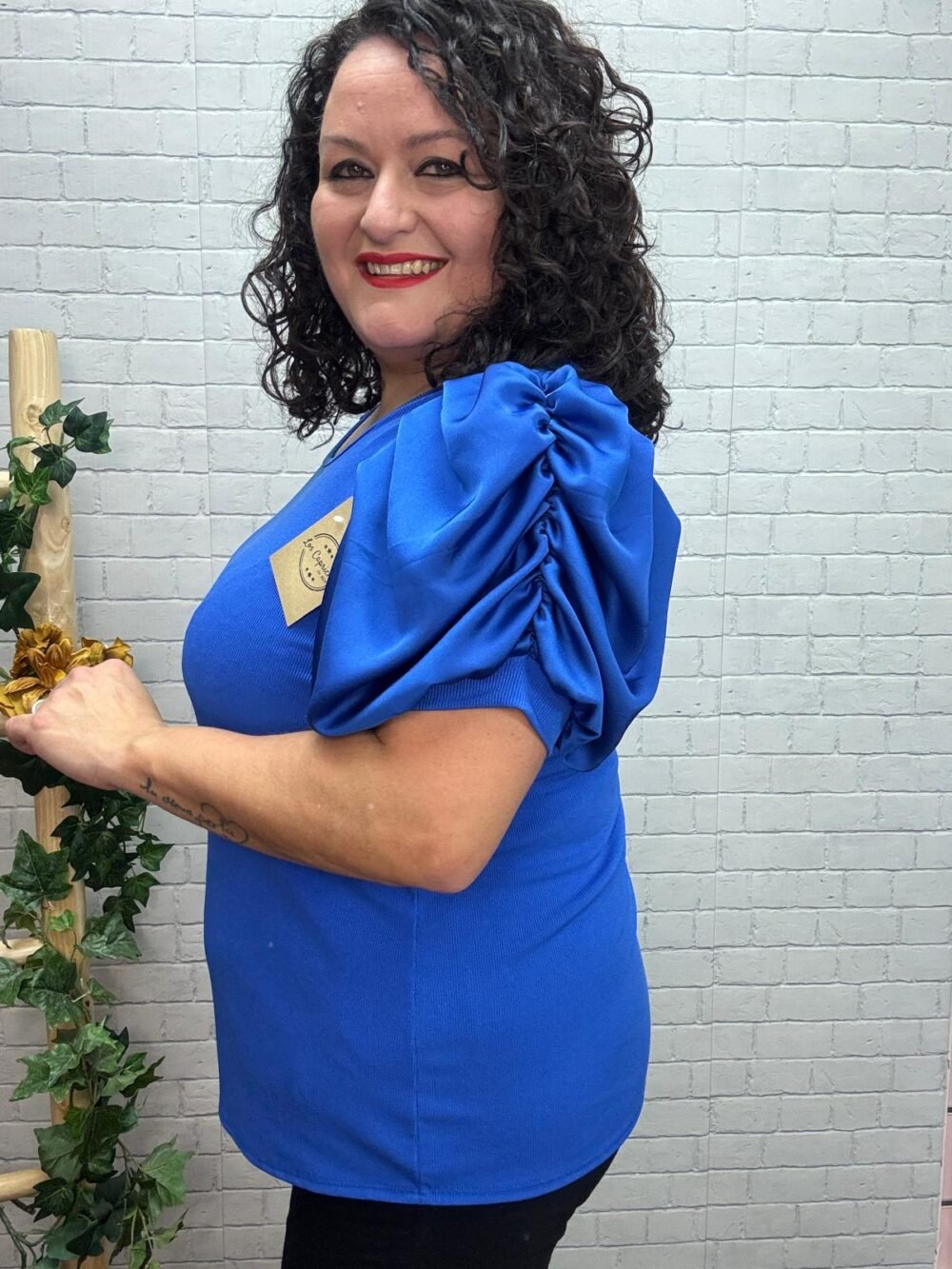 Blusa Lucia T-46/52 Manga Abullonada