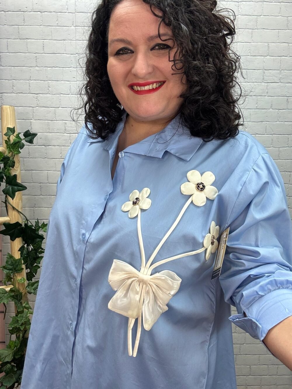 Camisa Agara T-46/52 Con Flores