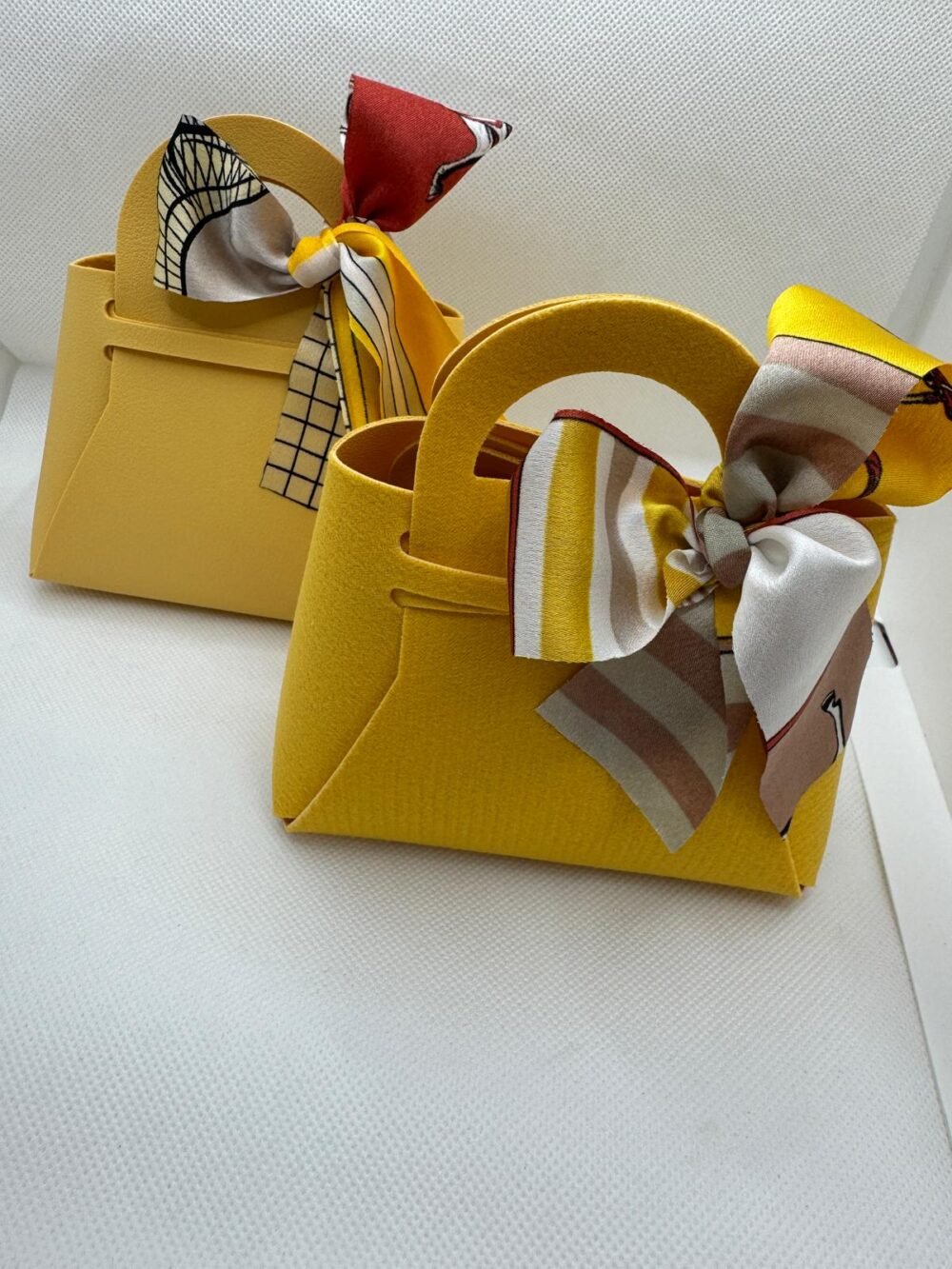 Tarjeta Regalo amarillo