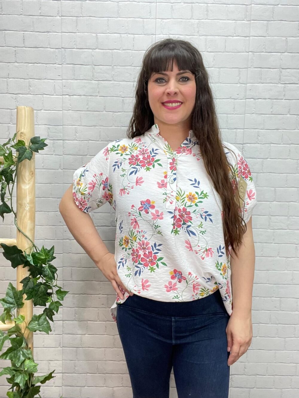 Blusa Flora T-36/50 Con Flores - Imagen 9