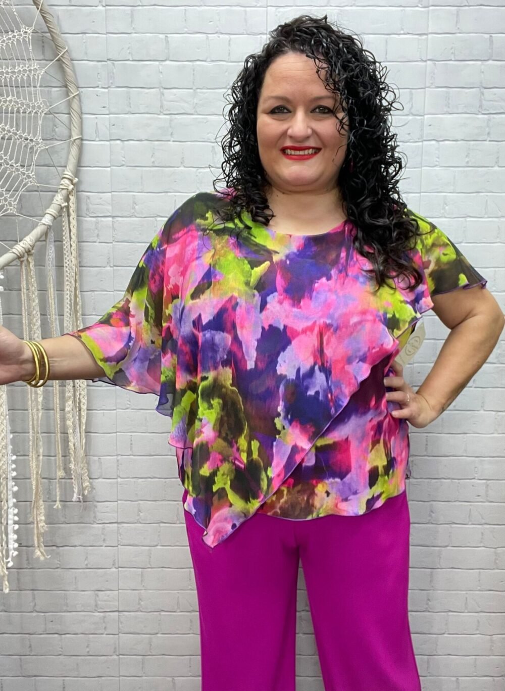 Blusa capas Asteria T M-XL Estampada