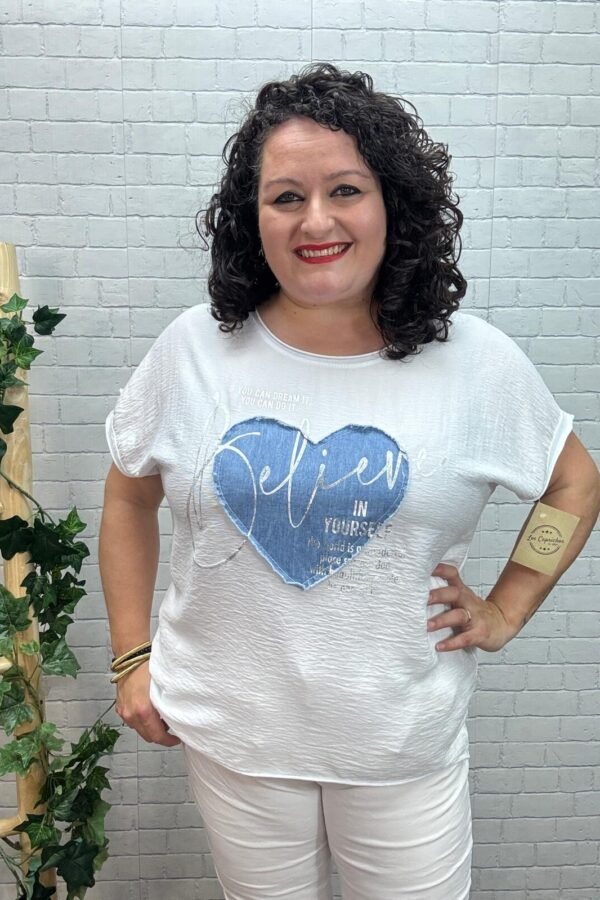 Blusa Gabi T-44/52 con Corazón Tejano