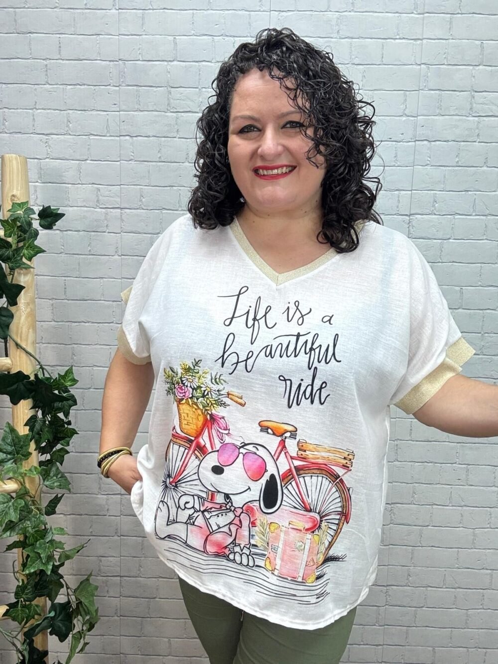 Camiseta Snoopi T-44/52 con Dibujo