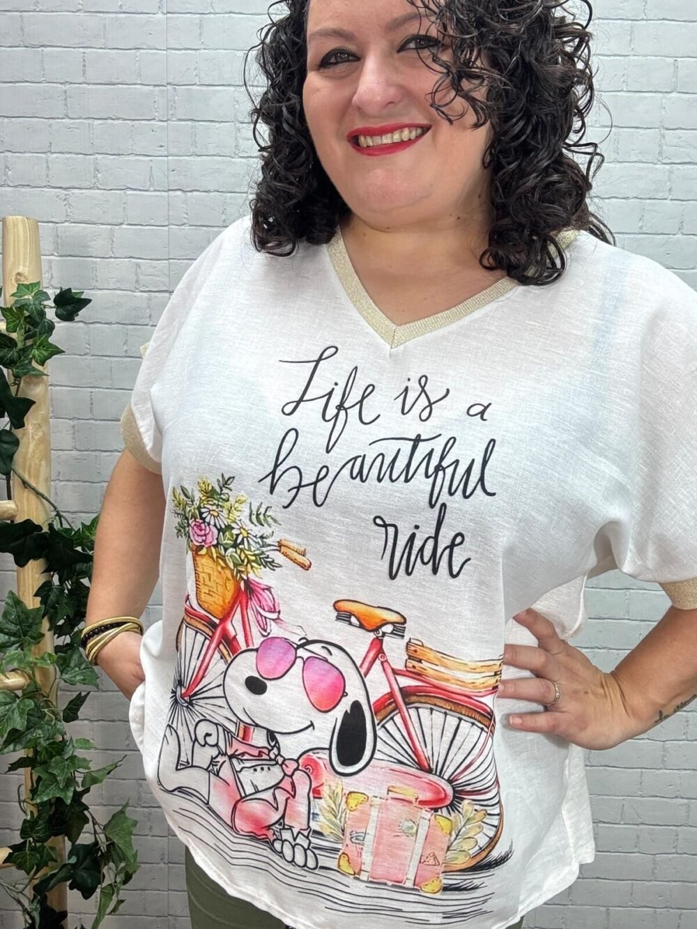 Camiseta Snoopi T-44/52 con Dibujo - Imagen 2