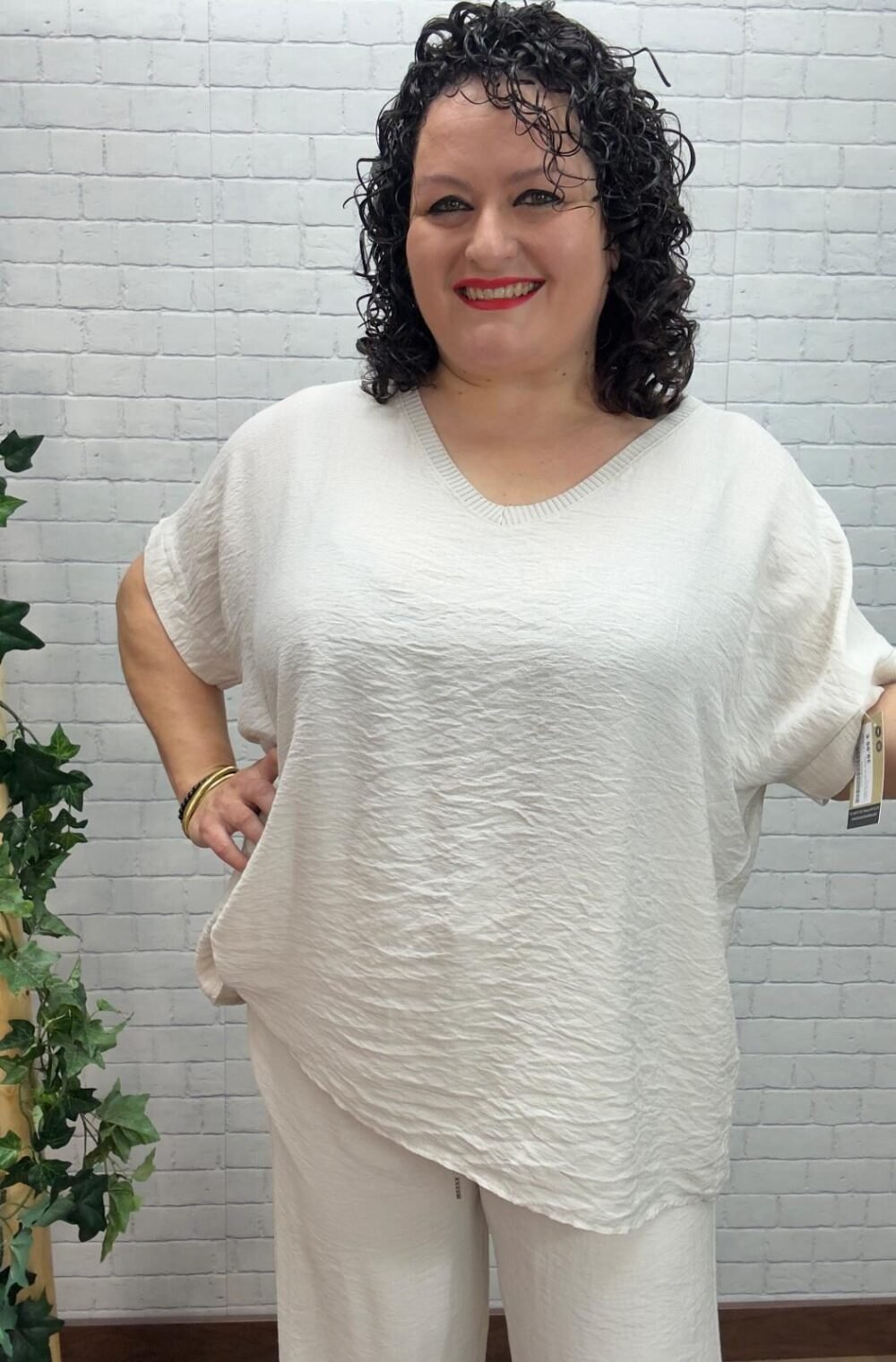 Conjunto Cecilia T-46/52 con Detalle de Encaje - Imagen 3