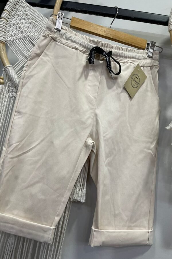Pantalón corto Clara beige Con Goma En La Cintura T-M/3XL Curvy