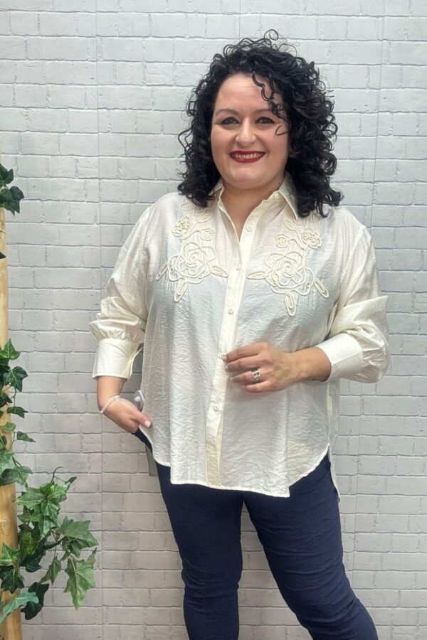 Camisa Dani T-50/56 Dibujo En Relieve