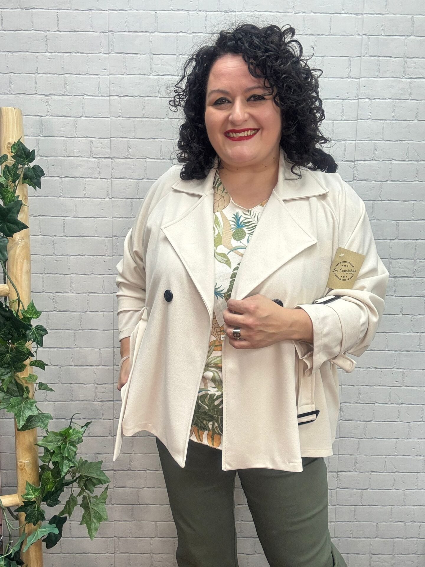 Chaqueta Violeta Beige T-50/54 Con Cinturón