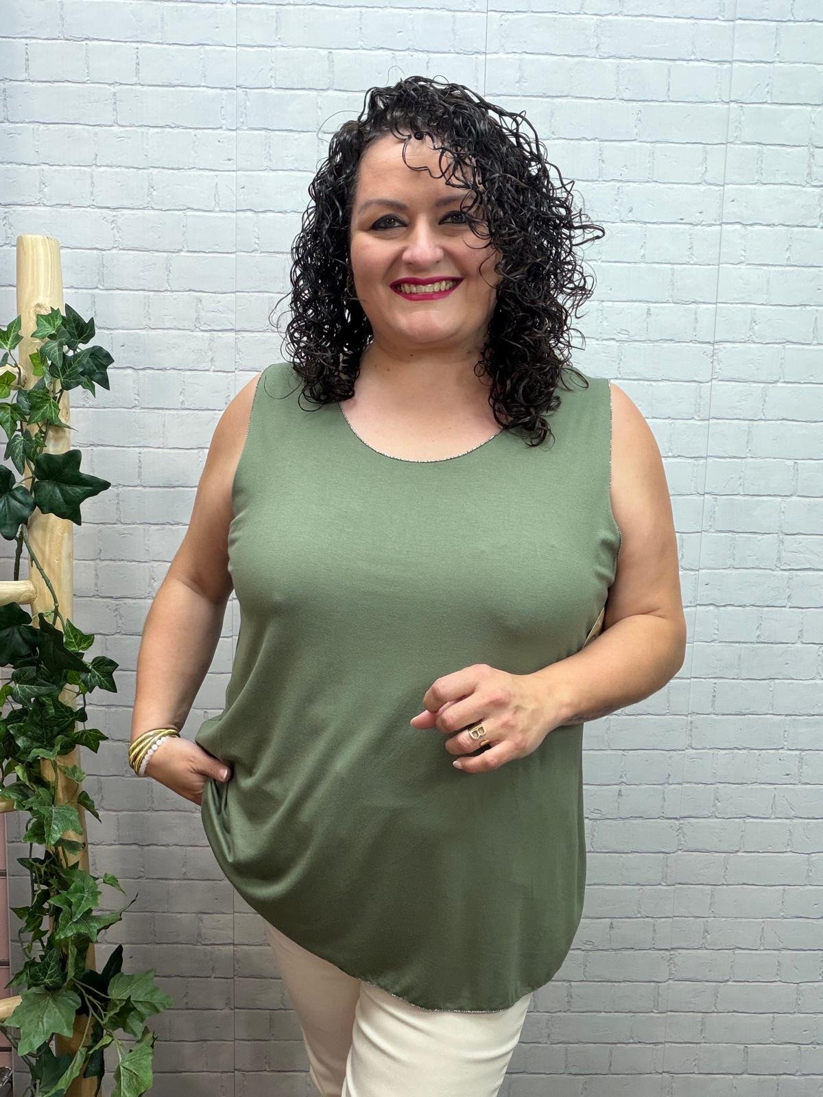 Camiseta Brillo Kaki Moda