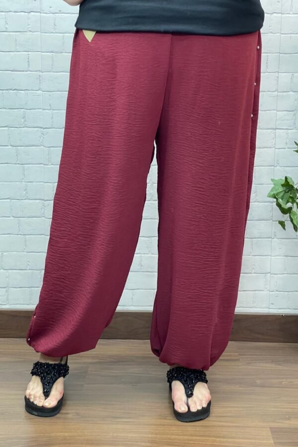 Pantalón Damaris Granate T-36/48 Con Tachuelas