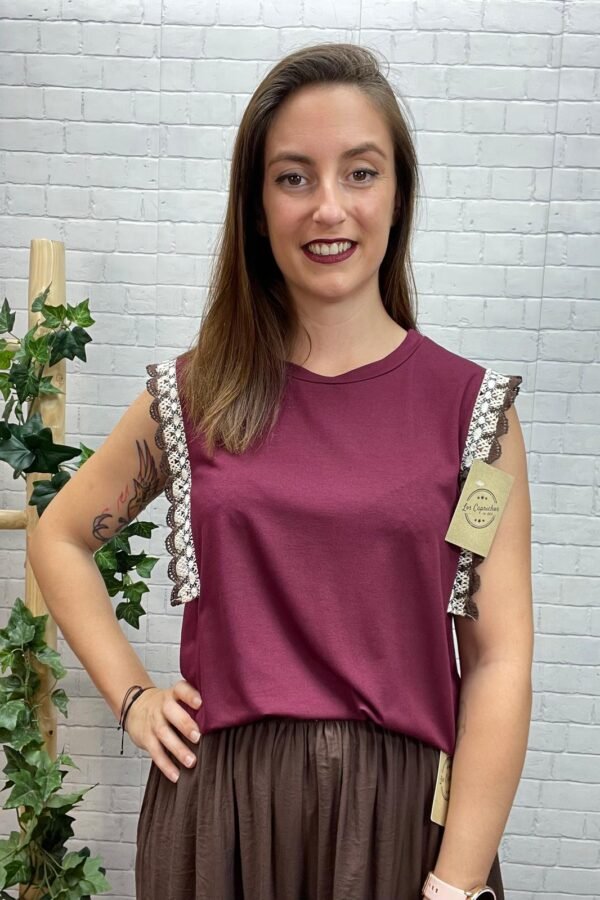 Camiseta Juani Granate T-36/44 Detalle Crochet