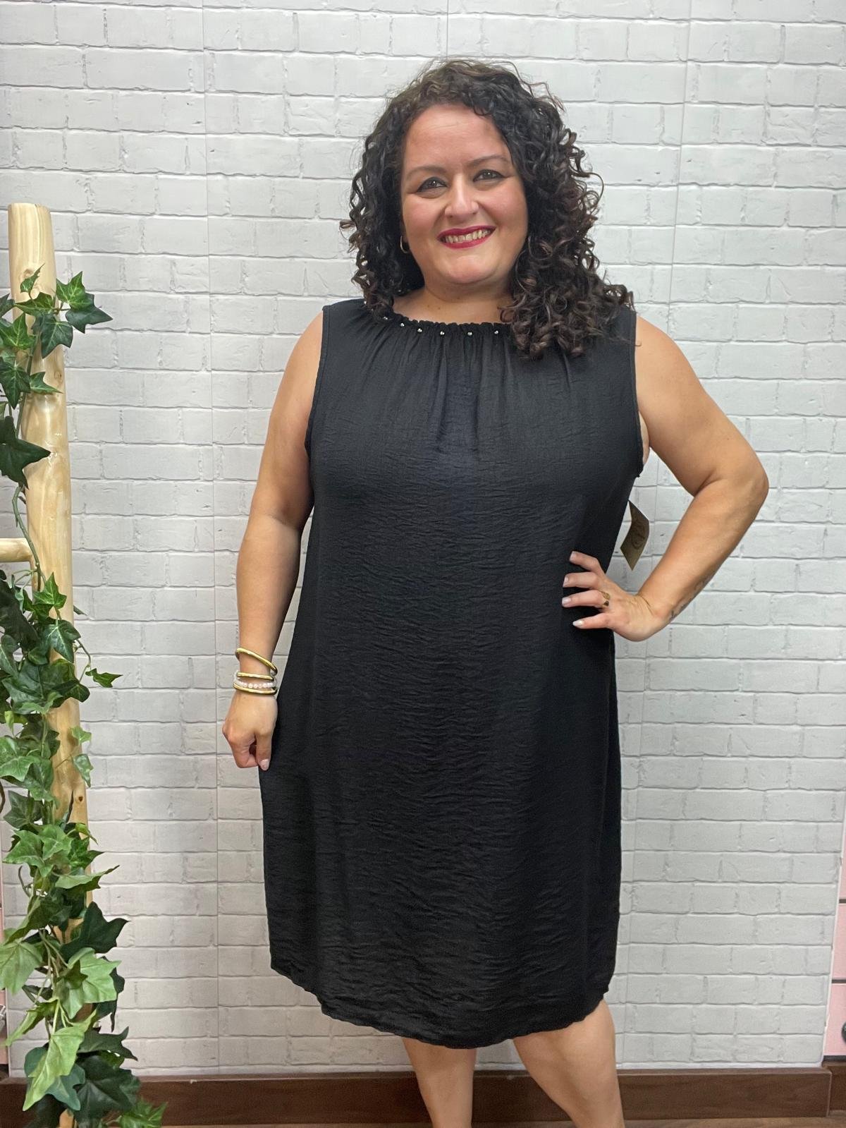 Vestido Ana Negro T-46/54 Con Tachuelas